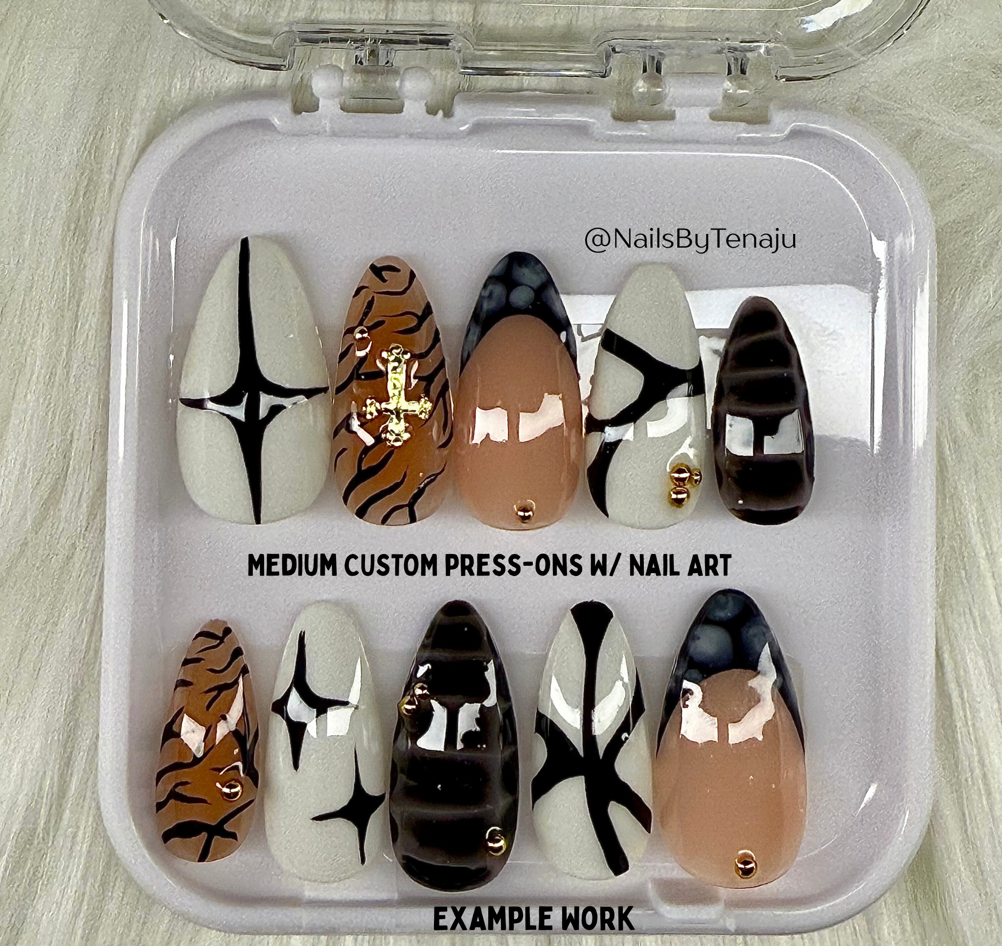 Abstract Black and White Press-ons