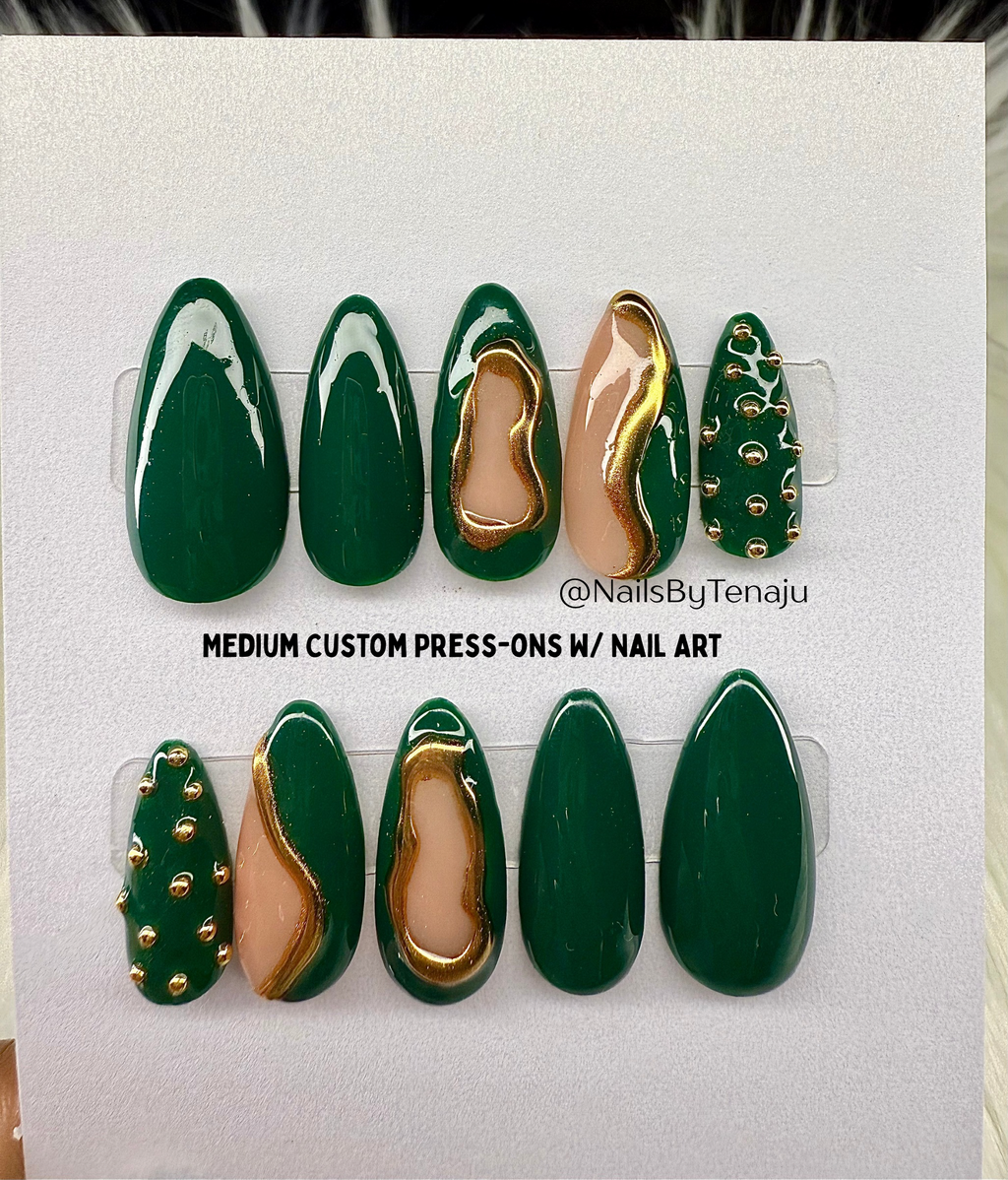 Green and Gold Press-ons