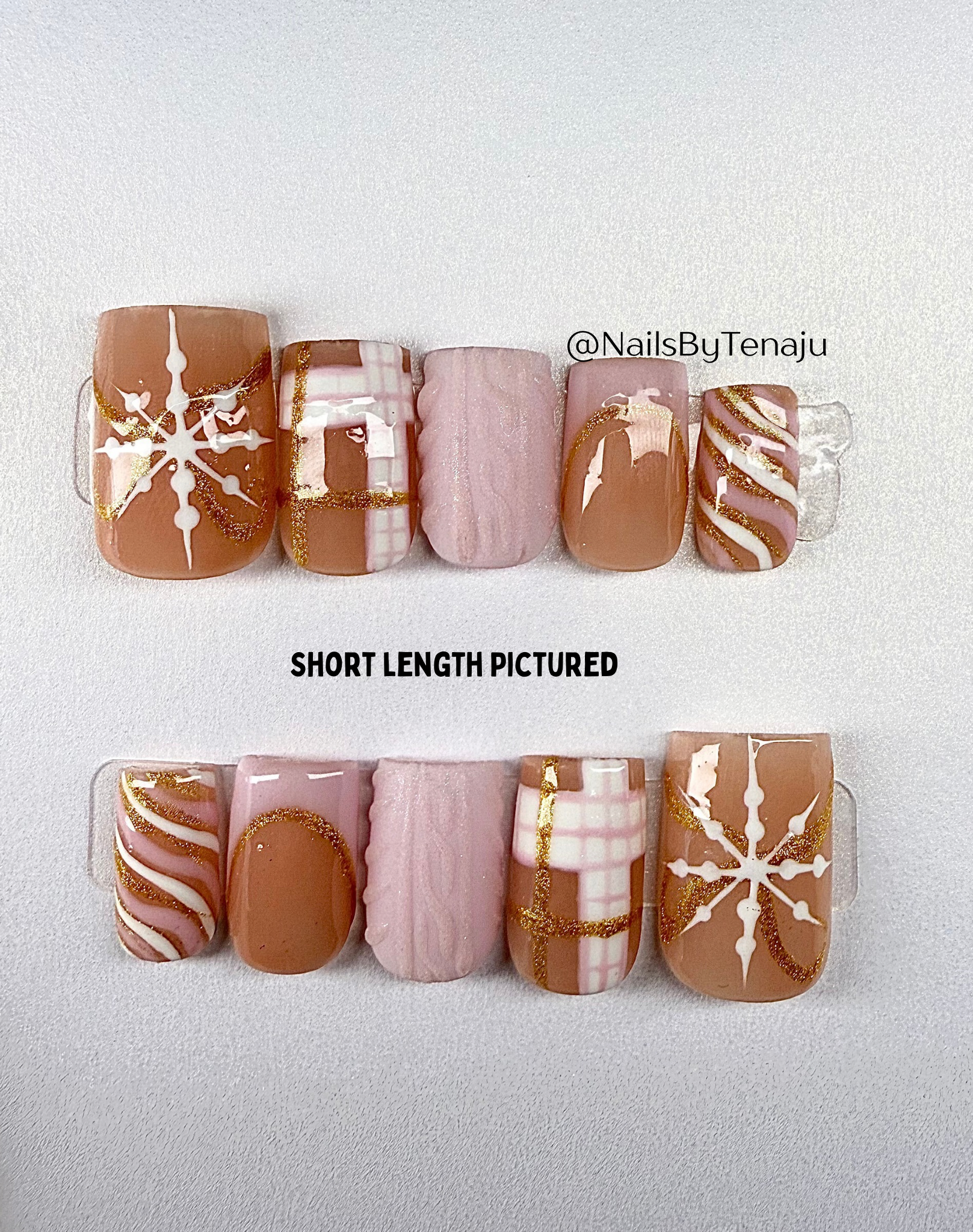 A Pink Christmas Press-ons